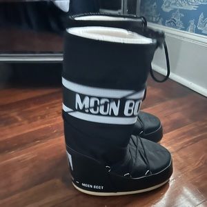 COPY - Moon Boot - Icon Nylon Black Boot